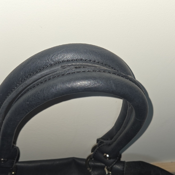 Coach Black Signature Satchel - Picture 8 of 15